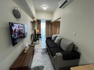 Uptown Parksuite 1 BR Tower 2 BGC Taguig