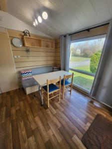 "Les pieds dans lOrne" - Mobil home 5 personnes