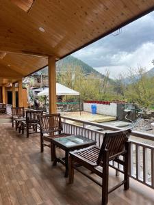 Brahma Cottages