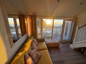 Sunsets In Porthtowan, Beachfront apartment