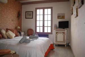 Villas Villa Ma Cardaline avec Piscine et Vue Mer avec 3 Chambres pour 6 Personnes Classe 3 Etoiles : photos des chambres