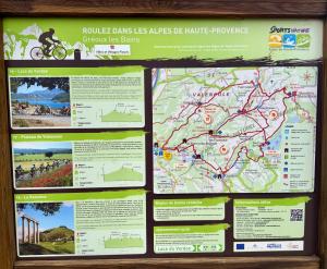 Appartements Appartement 1 chambre avec piscine : photos des chambres