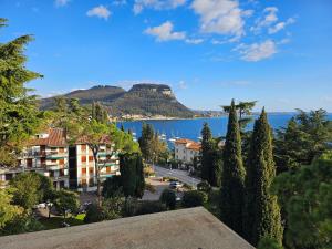 Danis Lakeside Apartment in Euroresidence
