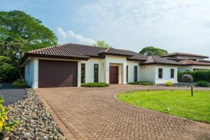 La Perla Cozy 3BR sleeps 10 Hacienda Pinilla