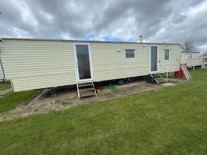 Seawick Holiday Park Caravan Hire - Saint Osyth