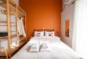 Spedion Villa - Near to sea with heated swimming pool