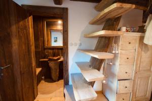 Na samote pod skalou - digitálný detox