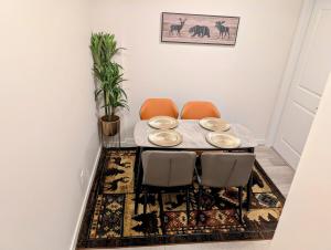 Luxury Modern 2-Bedroom Suite