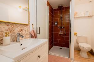 Appartements Le Nid Colore T2 petit dej- offert : photos des chambres