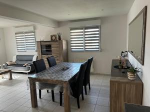 Appartements Maison proche de la plage et du CNPE : photos des chambres