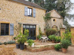 Maisons de vacances L-Echappee Belle entre Loire et Collines : photos des chambres