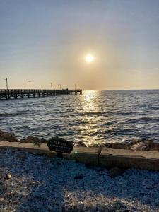 Perfect getaway with pool, hot tub and world class views