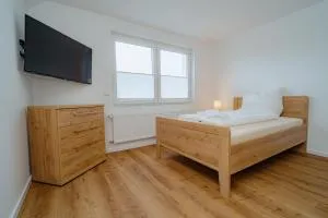 Stilvolle Ferienwohnungen mit Küche & Parkplatz in Hardert - Rengsdorf