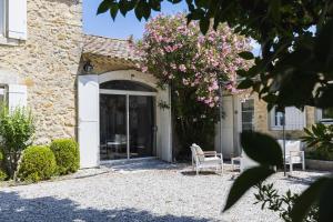 Maisons de vacances Domaine Manon en Luberon privatise - 21 couchages : photos des chambres