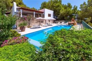 Villa Azumar, piscina, jardín - Ес-Кана