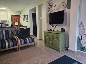 8 De Valle Diaz Beach