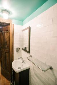 Appartements Le Refuge d-Alfred, centre Pont-Audemer : photos des chambres