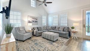 Beachside Heated Pool Hot Tub 2 King Beds Firepit