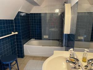 Maisons de vacances Gites du Gohic - L-Ecurie : photos des chambres