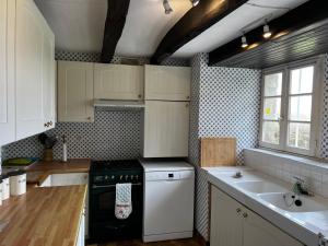 Maisons de vacances Gites du Gohic - L-Ecurie : photos des chambres