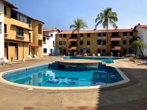 Lecheria exclusivo con muelle - Boca de Uchire