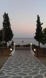 Pefkos Crystal Bay SELF-CATERED Studios and Apartments