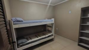 Casa com Garagem, 3 Quartos e Churrasqueira