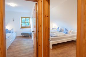 Ferienwohnung Fachwerkhaus - Westen oben - Bauernhof Hopp Vadersdorf