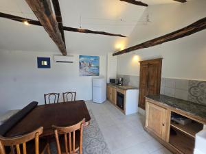 Maisons de vacances Maison de pecheur du petit port : photos des chambres