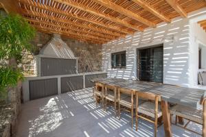 Acres Luxe, First Floor Haven & Ground Floor Retreat