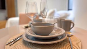 Estúdio Completo com ar e Terraço no Tatuapé