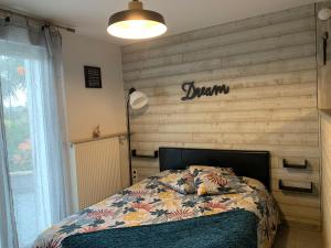 Appartements Gite les Combes Terrasse 01340 ETREZ : photos des chambres