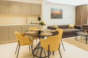 New Lux Seaview 1BR, Sun City Resort, Pool & Beach - Ubytování bez kategorie ve městě Ayia Napa