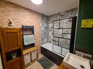 B&B / Chambres d'hotes Appartement moderne proche Paris : photos des chambres