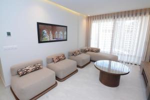 Andalusian Dream I 2 Bedrooms apartment near by the Beach and TGV station