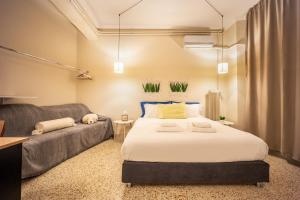 Zacharitsa APT at Acropolis up 4 guests by LODGESPOT