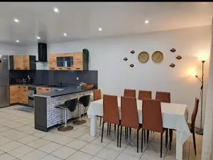 Maison Du Bonheur De Brouchy - Hombleux