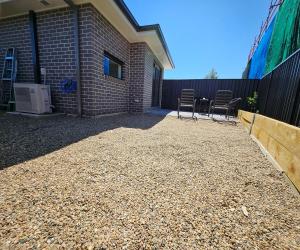 RedFlamesRetreat-Gables-Box Hill-Marayla-Family Friendly-Free Parking & Wifi