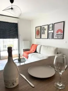 Dandy home F2 proche Paris et Aéroport Orly - 舍维伊拉吕