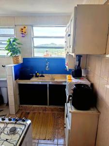 Apto Encantador com Vista para o mar e Pé na Areia