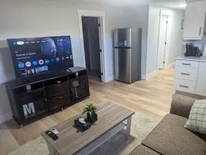 Premium Cozy Suite in a serene area near Casino - Монктон