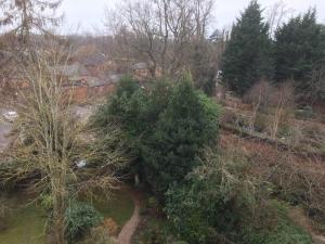 Private attic in Georgian townhouse with free parking