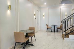 Urbanview Kencana Residence near Pakuwon Mall Surabaya