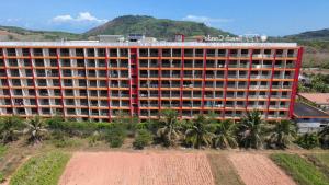 Уютная квартира рядом с пляжем Май Као