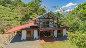 Villa Chepe Araya - Pejibaye