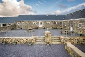 Beudy-Llangwnadl - Bryncroes