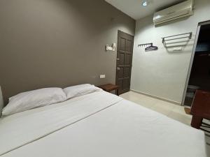Bamboo GuestHouse