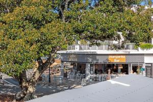 Paradiso Beachfront Apartment