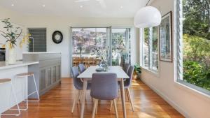 Coolcappa by HolidayCo