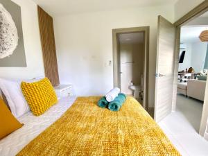 P, C, Tropical Dream,1 Hab,1 Baño, Balcon, Piscina, WiFi Alta Velocidad Gratis